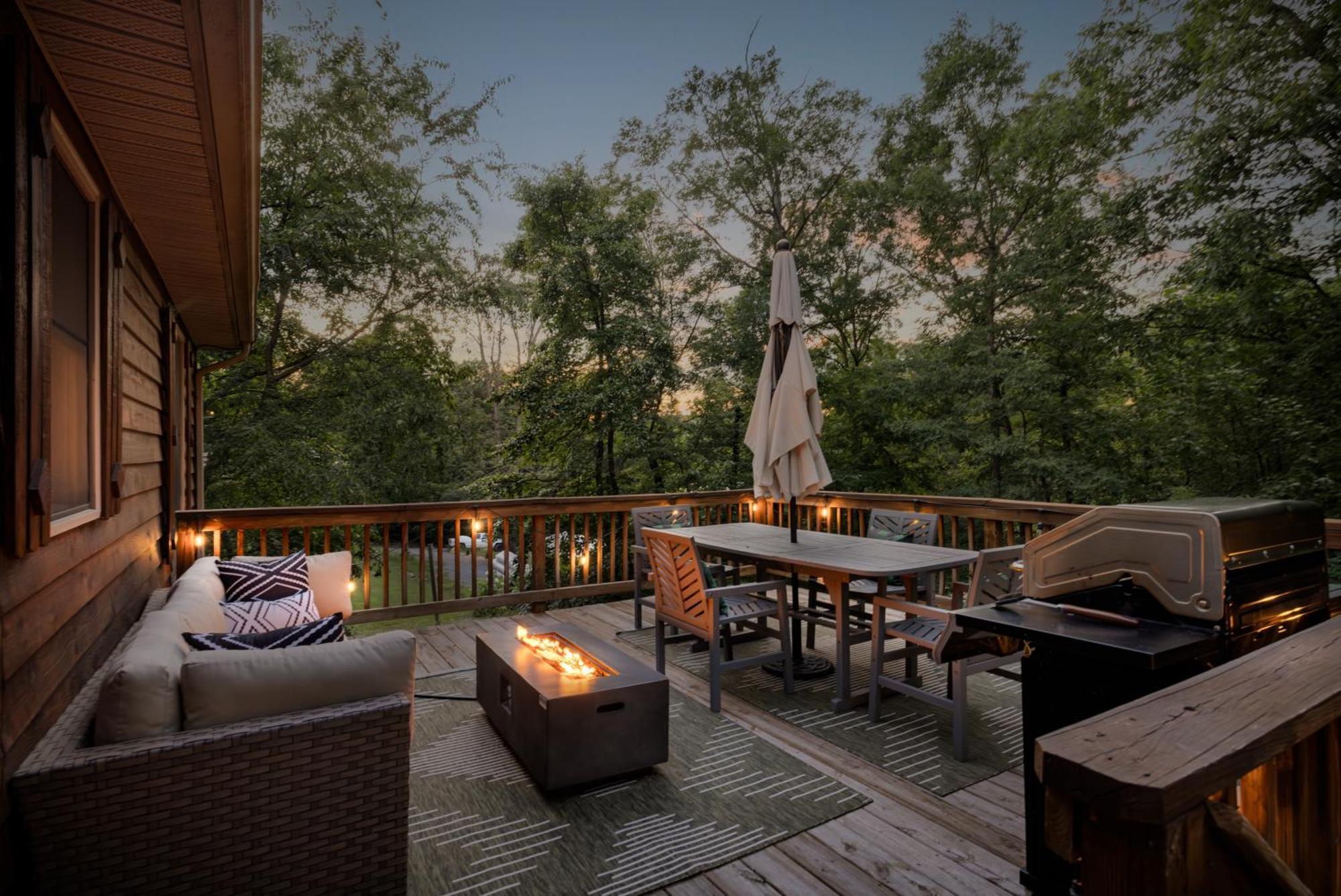 Shenandoah Dog Friendly Cabin With River Access, Hot Tub, Fire Pit, Bbq, Outdoor Dining Eksteriør billede